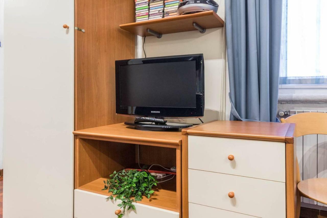 Altido Colorful Studio For 2 Close To Sforzesco Castle Milan Extérieur photo