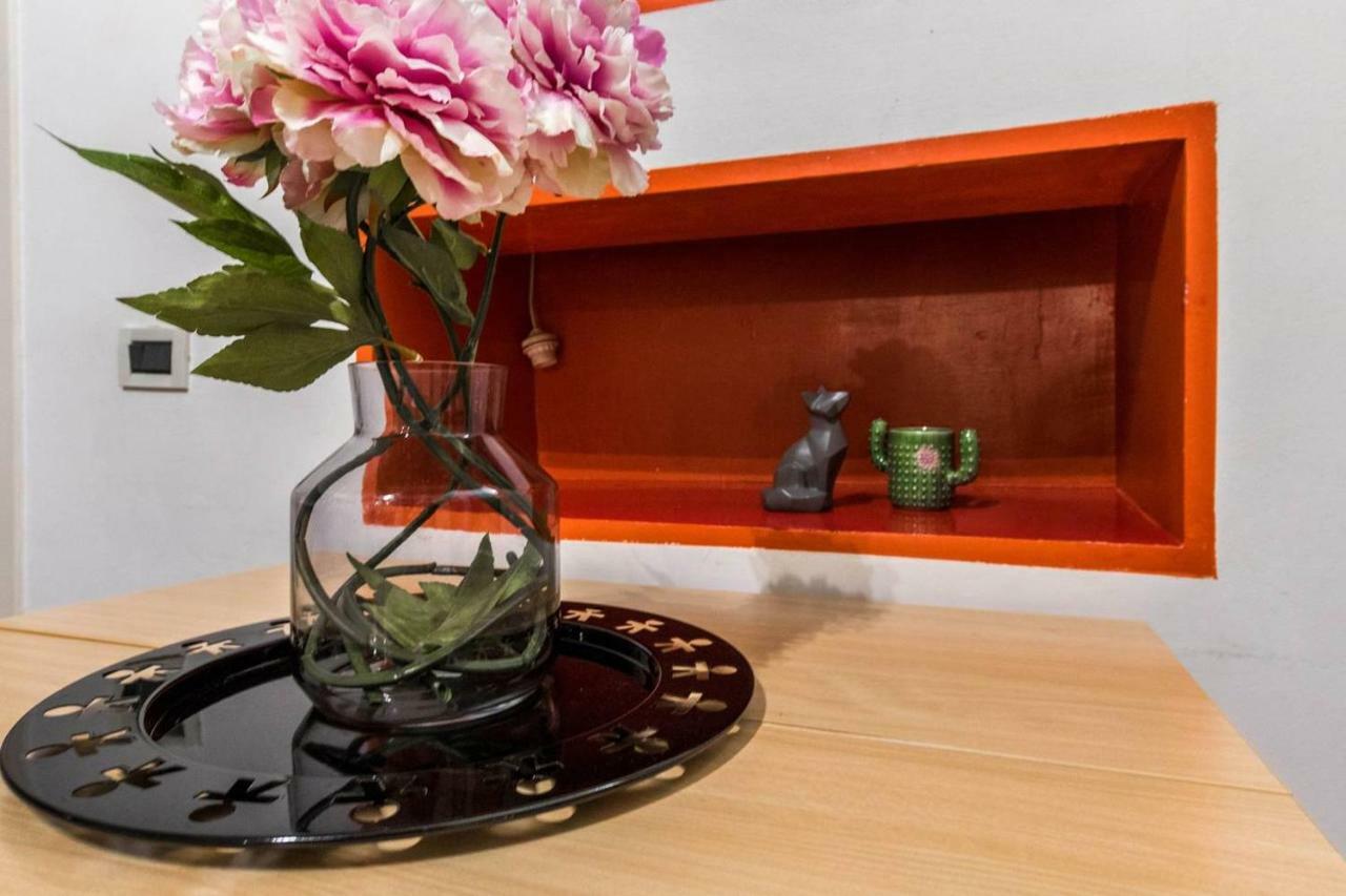 Altido Colorful Studio For 2 Close To Sforzesco Castle Milan Extérieur photo